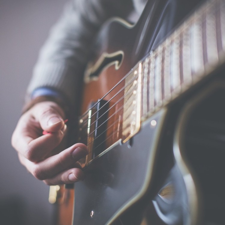 Guitar Lessons For All Ages | Northville, Livonia, Novi, etc