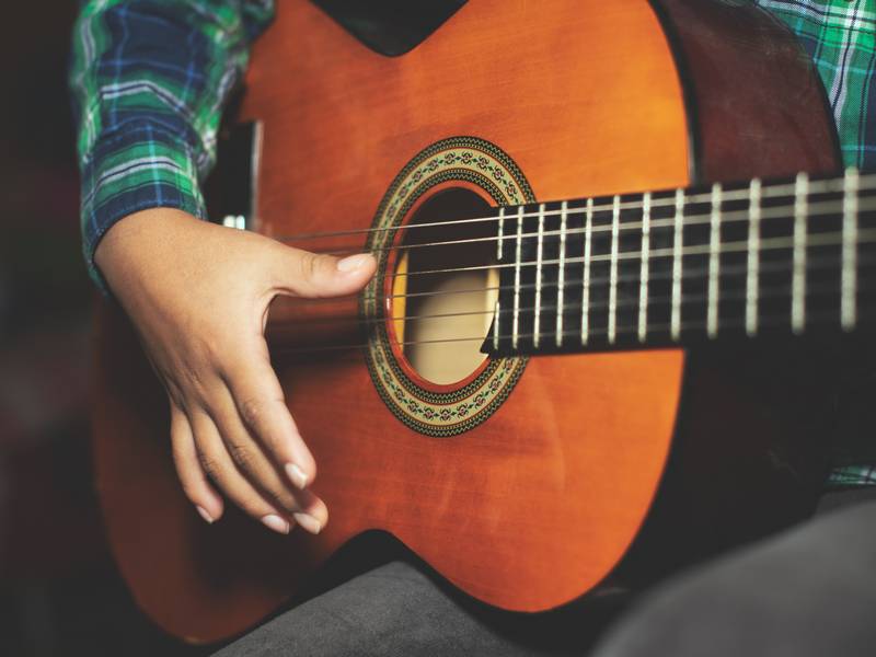 What Can A Guitar Teacher Teach Me?