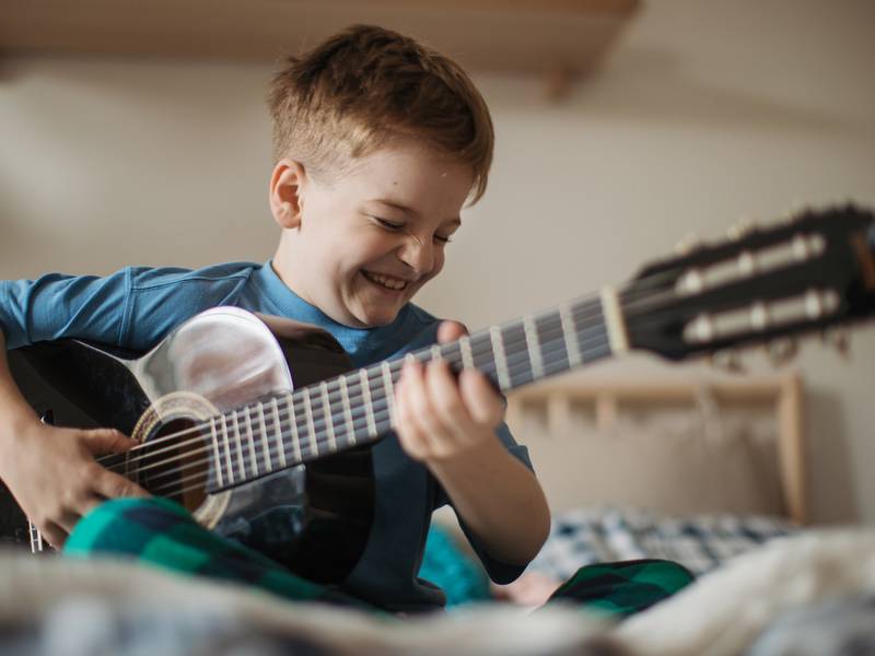 Is My Child Old Enough For Guitar Lessons For Kids Near Me?