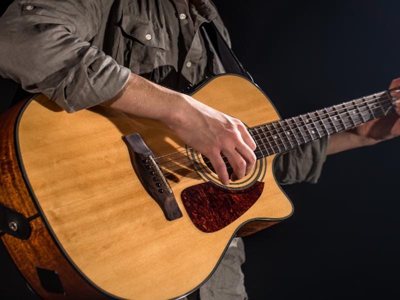 Guitar Classes Change the Way You Listen to Music