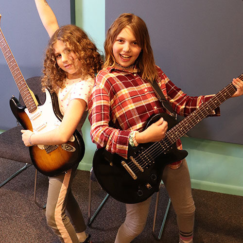 kids-guitar-1